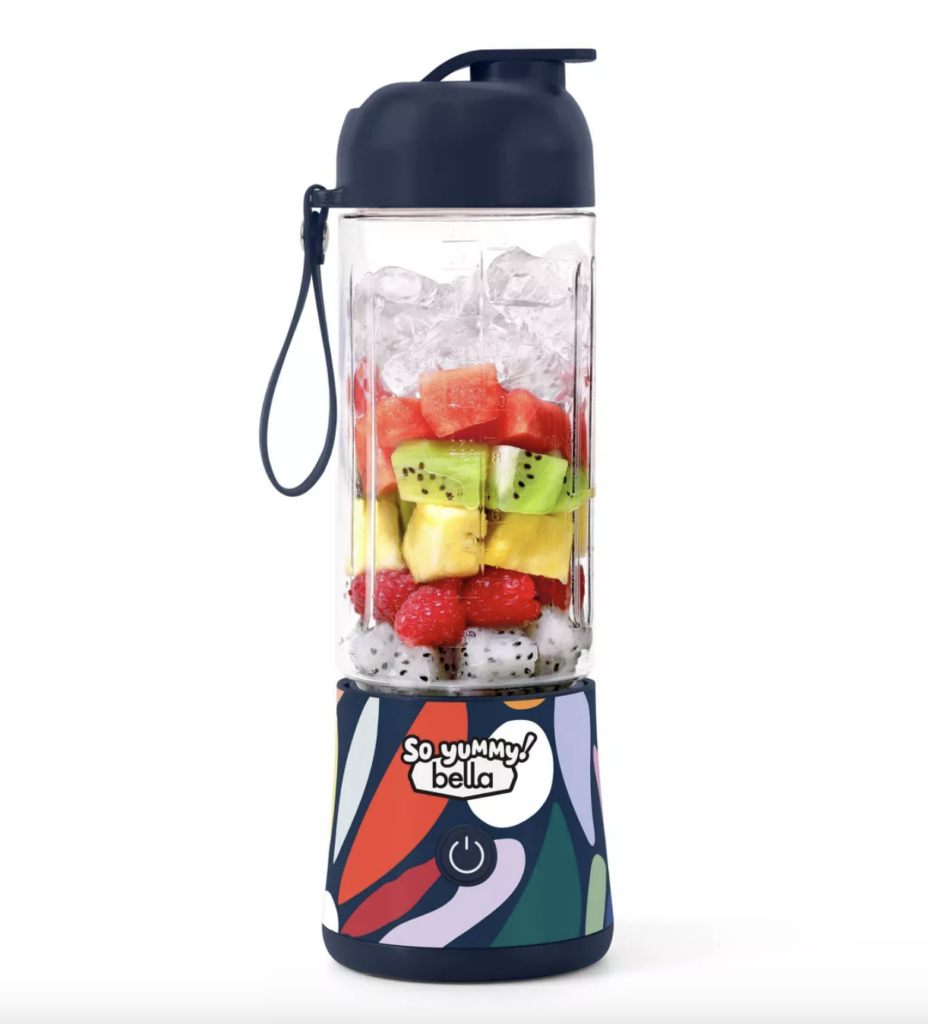 portable smoothie blender makes a great gift for health conscious people